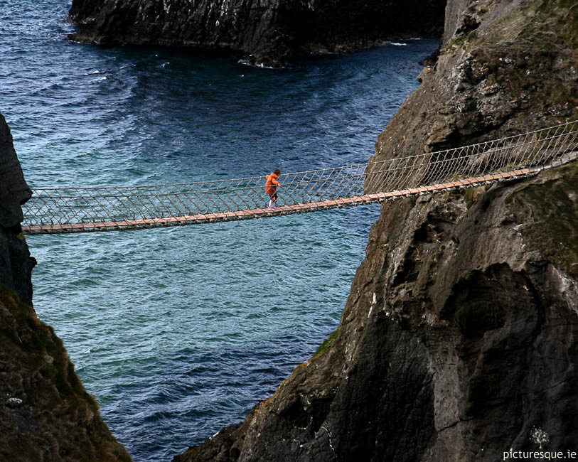 crossing the chasm Carrick-a-rede rope bridge